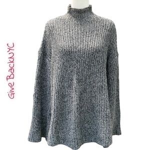 Vintage T.U Oversized Knit Sweater in Gray Size XL
